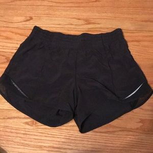 Lulu High Rise Hotty Hot Shorts
